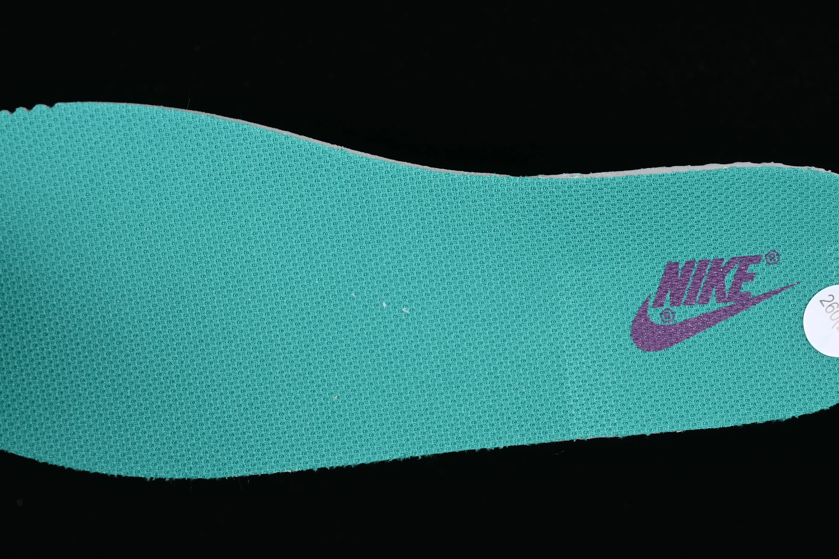 All Categories Nk SB Dunk Series Nk SB Dunk Low Low-top sneakers Nk SB Dunk Low "Chenille Swoosh" Chenille SB low-top sports and leisure sneakers DQ7683-100